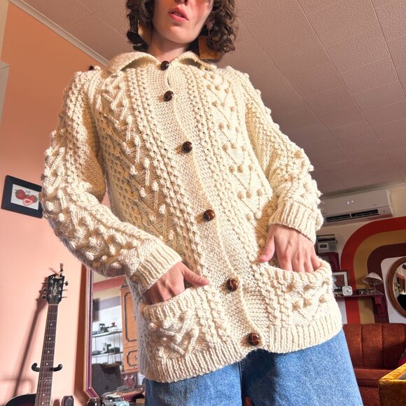1990s handmade vintage button up wool fishermans aran cardigan! - Picture 4 of 16